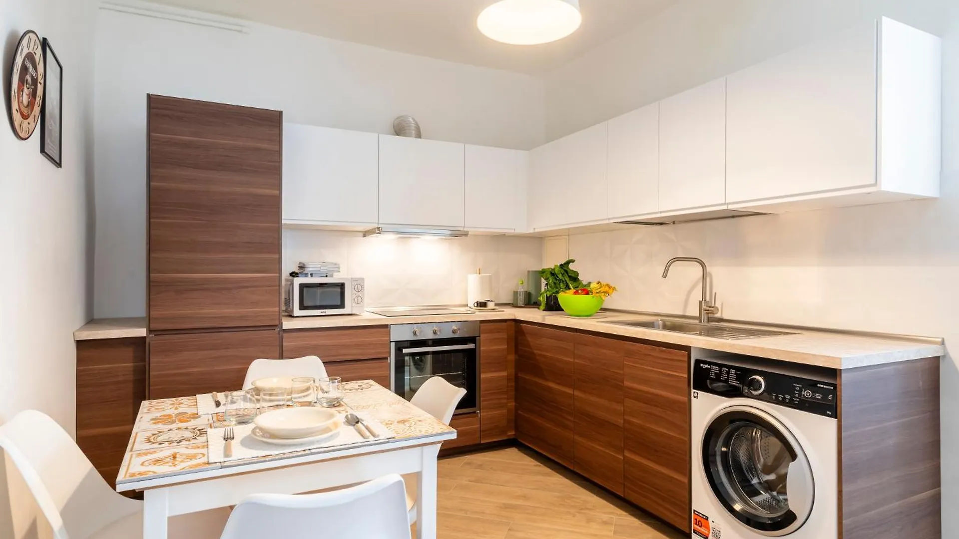 Modern Apartment Near Livorno Station!