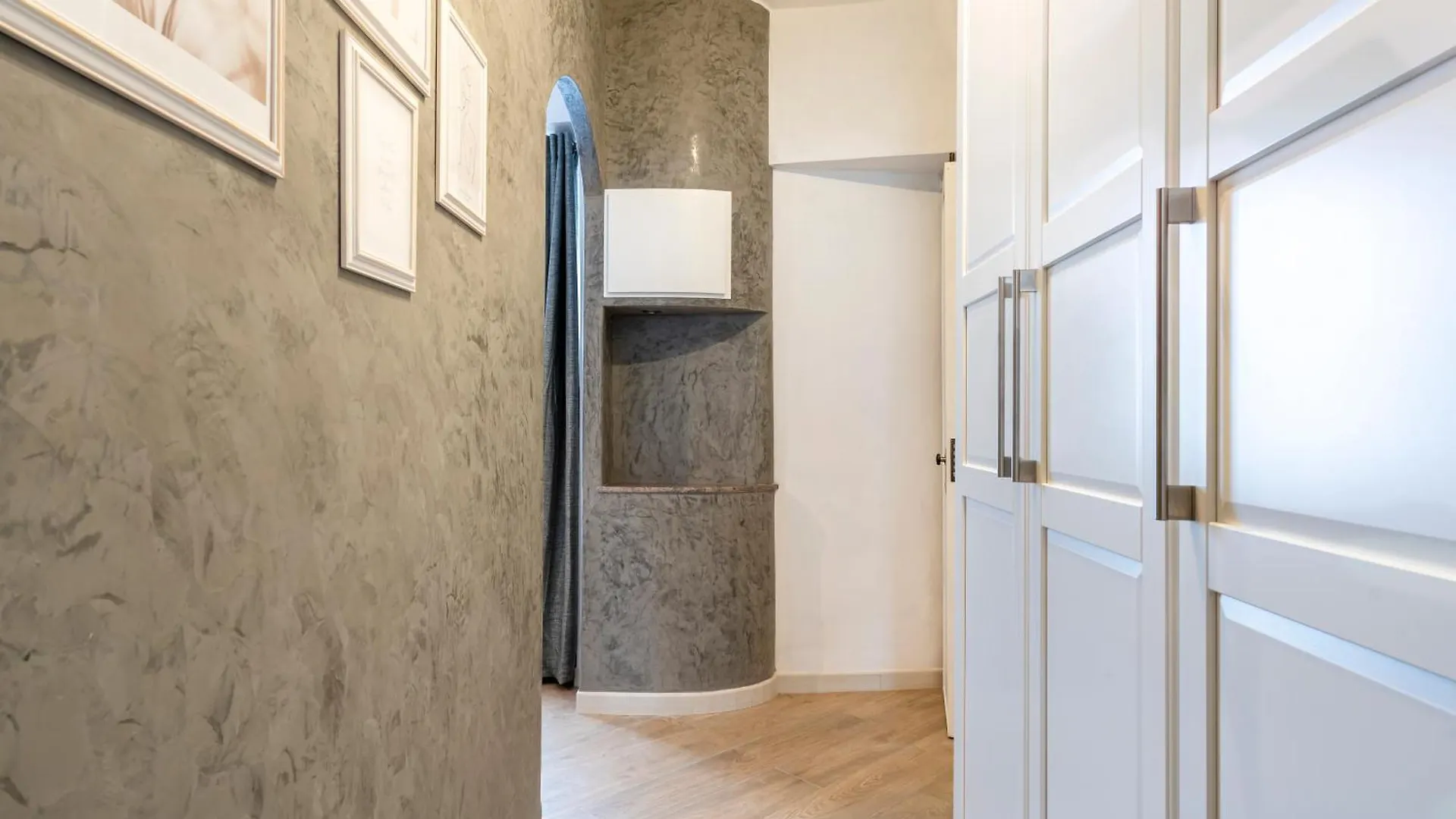 Modern Apartment Near Livorno Station!